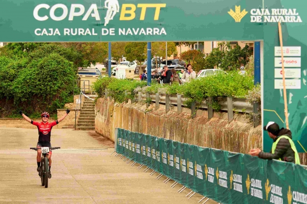 Imagen 2 de la noticia Iker Eskibel y Edurne Izcue imponen su ritmo en Dicastillo en la segunda prueba puntuable de la Copa BTT Caja Rural de Navarra